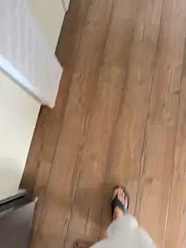 Manu97k online show from November 2025 10:37:02 AM