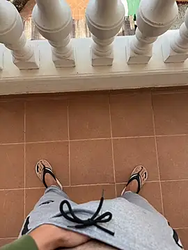 Manu97k online show from February 2026 10:34:02 AM