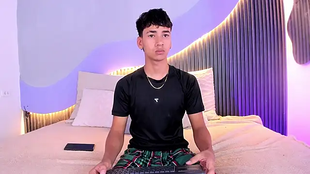 Dominic ghost online show from November 2025 05:55:02 AM
