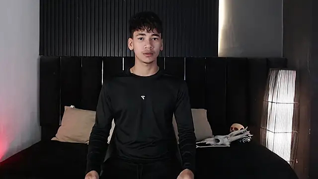 Dominic ghost online show from October 2025 10:09:01 PM