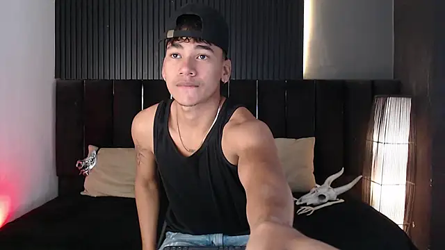 Dominic ghost online show from October 2025 10:01:02 PM