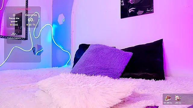 Dannyhot  online show from November 2025 09:15:01 PM