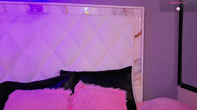 Dannyhot  online show from February 2026 08:52:02 PM