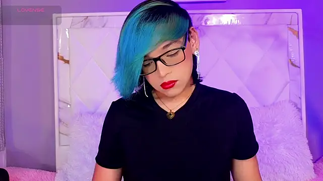 Dannyhot  online show from April 2026 08:28:01 PM