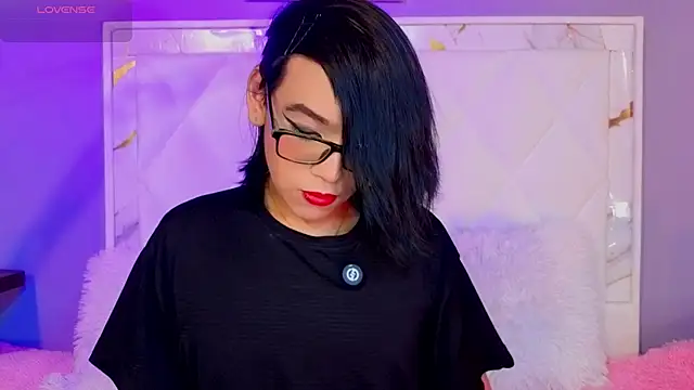 Dannyhot  online show from June 2026 09:25:01 PM