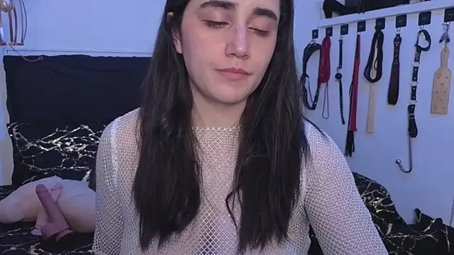 elowen halley1 online show from November 2025 09:51:02 PM