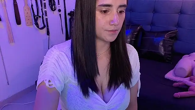 elowen halley1 online show from October 2025 07:26:01 PM