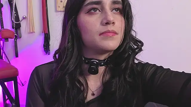 elowen halley1 online show from January 2026 07:09:01 PM