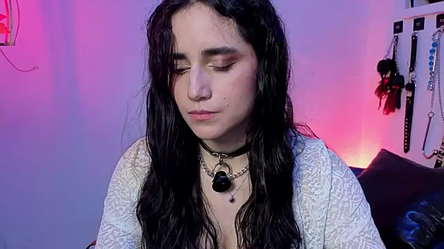 elowen halley1 online show from March 2026 09:42:01 PM