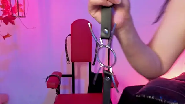 elowen halley1 online show from March 2026 08:05:02 PM