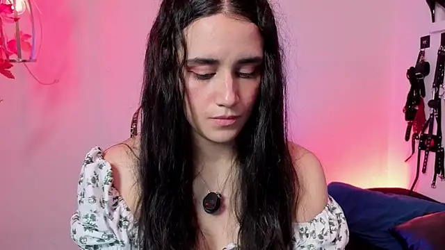 elowen halley1 online show from March 2026 06:09:02 PM