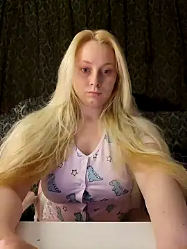 EmilyAngelUK online show from September 2025 09:20:02 PM