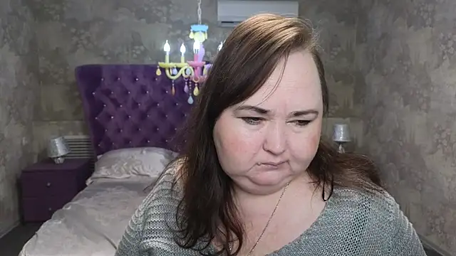 Eloisa Eliot online show from October 2025 02:18:01 PM