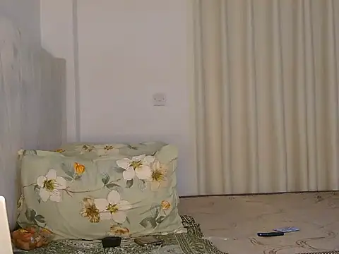 TinaFavourite online show from October 2025 09:32:02 PM