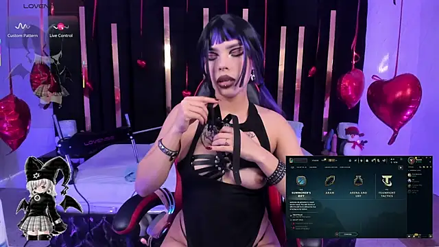 Snapshot of Nyveth chatting on February 2026 09:14:01 PM Nyveth online show from February 2026 09:14:01 PM