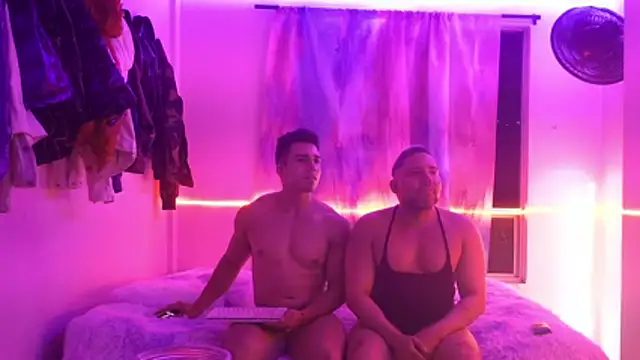 Liam forest  online show from January 2026 04:19:01 AM