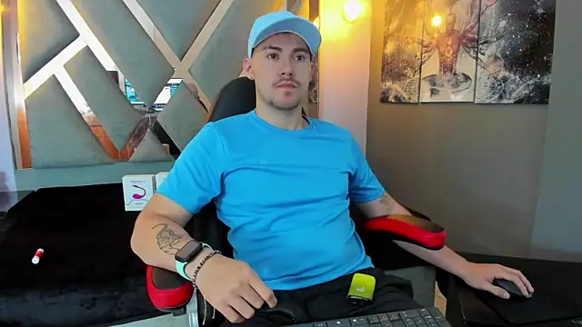 BrunoWalkerr online show from October 2025 12:50:01 PM