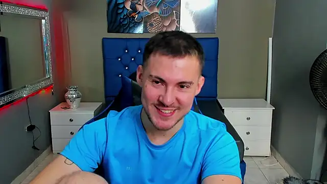 BrunoWalkerr online show from September 2025 01:00:01 PM