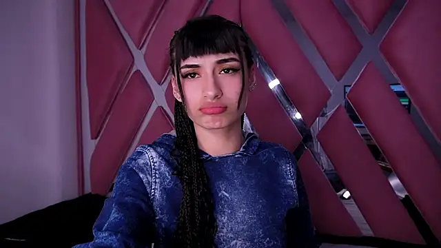 Alynn Bri  online show from April 2026 03:02:02 AM