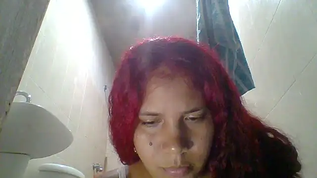 Snapshot of Daila_Lucia chatting on June 2026 07:51:01 AM Daila Lucia online show from June 2026 07:51:01 AM