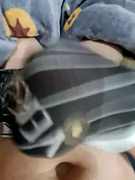 Boyshow88 online show from November 2025 04:18:02 PM