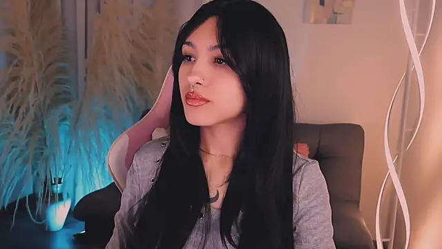 cuteezoe online show from November 2025 06:57:01 AM