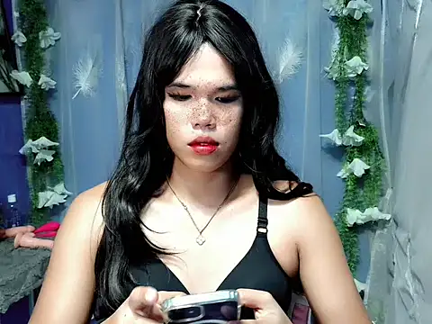 Snapshot of Slutty_Isabelle chatting on October 2025 06:22:01 AM Slutty Isabelle online show from October 2025 06:22:01 AM