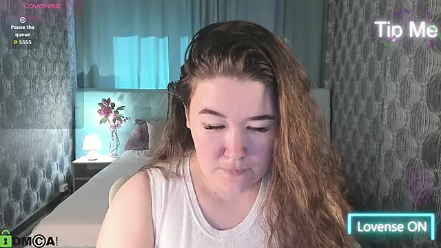 Tara Torres online show from September 2025 07:37:01 AM