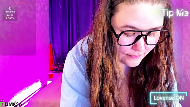 Tara Torres online show from November 2025 09:23:02 AM