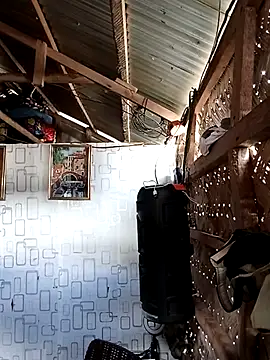 Mariskayish online show from November 2025 03:46:02 AM