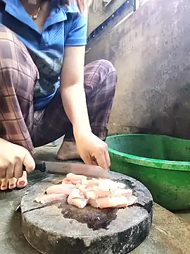 Dolly282 online show from January 2026 12:47:01 AM