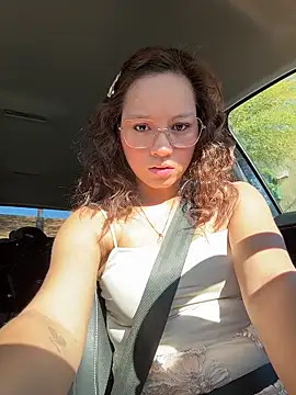 Mrs MrLove online show from December 2025 07:51:02 PM