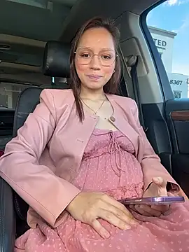 Mrs MrLove online show from November 2025 05:28:01 PM