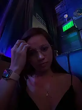 Mrs MrLove online show from February 2026 04:00:02 AM