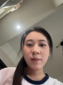 shishi0688 online show from April 2026 09:50:01 AM