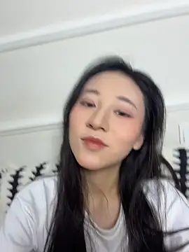 Snapshot of shishi0688 chatting on June 2026 03:57:02 PM shishi0688 online show from June 2026 03:57:02 PM
