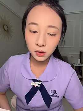 shishi0688 online show from April 2026 03:52:01 PM