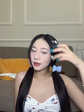 shishi0688 online show from May 2026 02:14:01 PM
