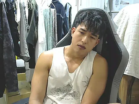 hunterXhan online show from October 2025 02:49:01 PM