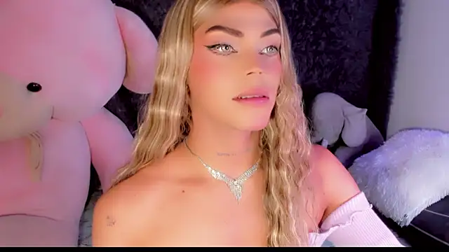 Flora Minx online show from February 2026 11:59:01 PM