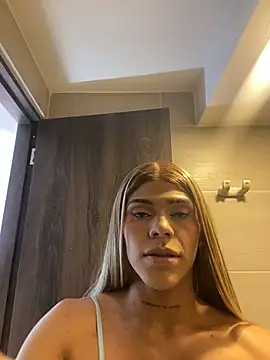 Flora Minx online show from February 2026 01:29:01 AM