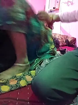 Sonabhabhi96 online show from October 2025 06:54:02 PM