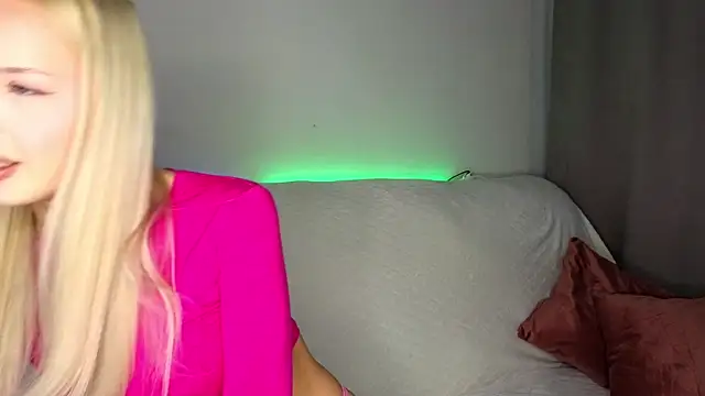  Cutiefull Lion  online show from May 2026 04:48:01 AM