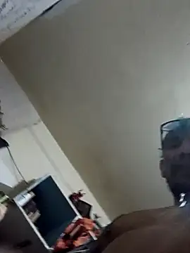 Snapshot of destroassbig2 chatting on February 2026 09:55:02 AM destroassbig2 online show from February 2026 09:55:02 AM