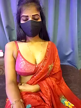 Misss-julli online show from April 2026 07:45:01 AM