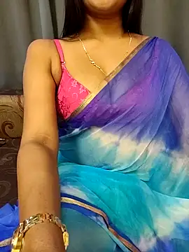 Misss-julli online show from November 2025 06:50:02 AM