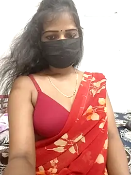 Misss-julli online show from September 2025 05:45:02 PM