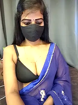 Misss-julli online show from March 2026 09:53:02 AM