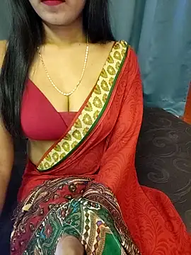Misss-julli online show from April 2026 09:00:01 AM