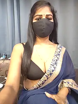 Misss-julli online show from March 2026 02:49:02 AM